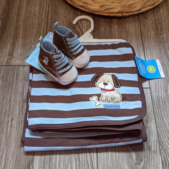 NWT Boys (Layette) - BUNDLE: CARTER'S 2pcs Blanket + Shoes - Picture 1 of 4